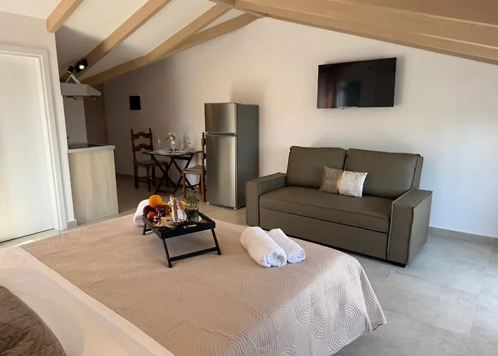 Coralya Kato Korakiana